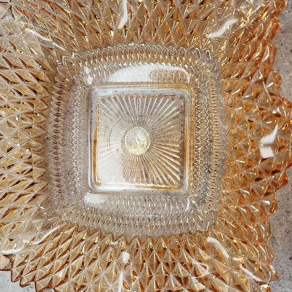 Vintage Glass Dish - Picture 3 of 8